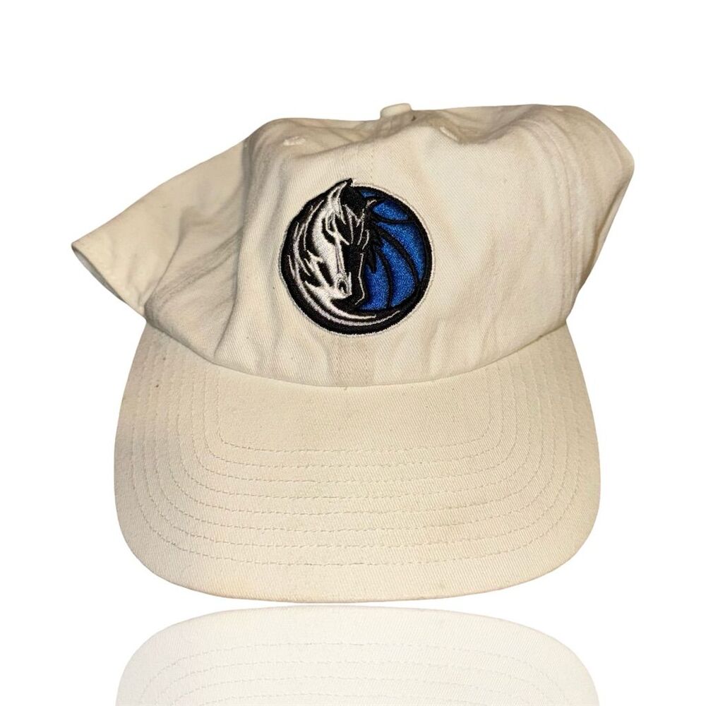 Dallas Mavericks '47 Clean Up Beige Cap Unisex Adjustable Strap